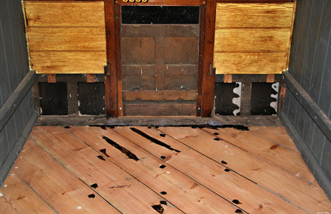 Newly laid floor in middle compartment - Dave Clarke - 8 January 2011