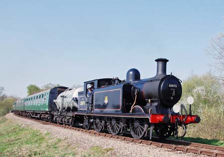 32473 with the milk train - 15 April 2007 - Derek Hayward