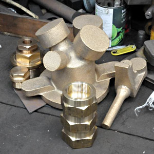 Sanding valve casting and fittings