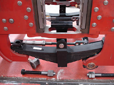 Leaf spring for the leading driving axle - Fred Bailey - 23 May 2010