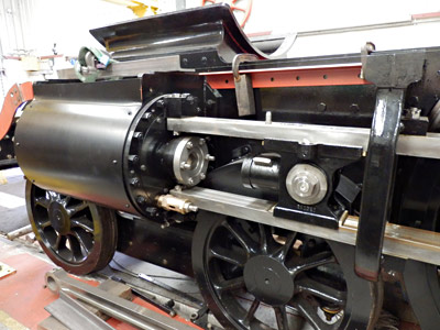 Cylinder with cladding, crosshead and bogie splasher - Fred Bailey - 24 August 2014