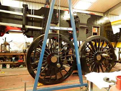 Wheels positioned under frames - Fred Bailey - 17 April 2014