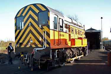 09018 on arrival at Sheffield Park - Martin Lawrence - 23 April 2013