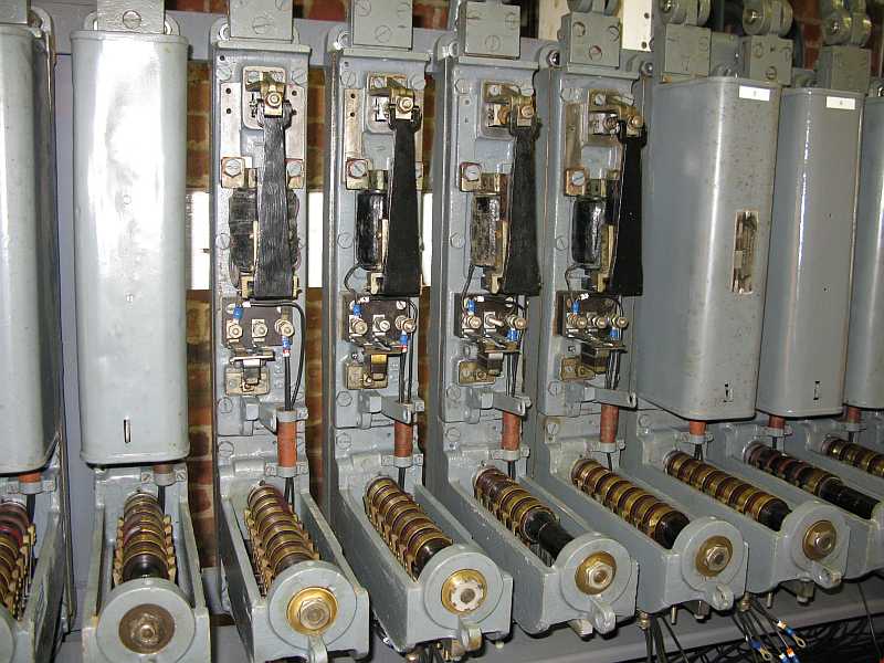Lever Locks and Controllers