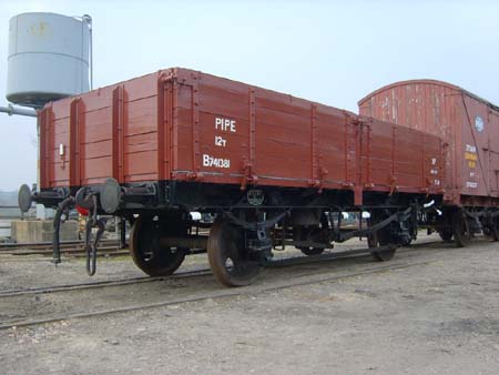 Pipefit being shunted - Andy Prime - 12 April 2007