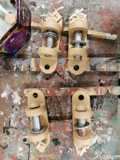 Hinges cleaned, primed and undercoated - Matthew Lander - 11 July 2021
