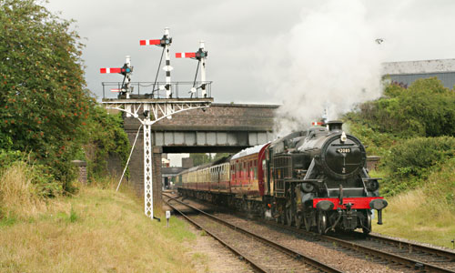 42085 at the Great Central Railway - Creative Commons Attribution ShareAlike 2.0 License - Duncan Harris - 19 Jul 2009