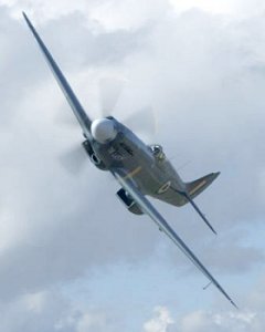 Spitfire Mk19 PS915 - Battle of Britain Memorial Flight