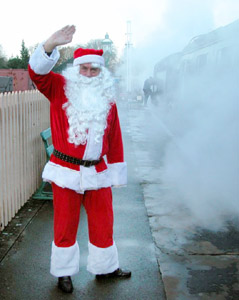 Santa at Kingscote - 2 Dec 2006 - Derek Hayward