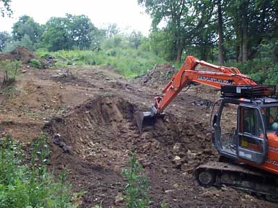 Digging out the first section of tip, south of Imberhorne Lane Bridge