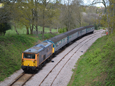 73204 with the Vep - Nathan Gibson - 21 April 2012