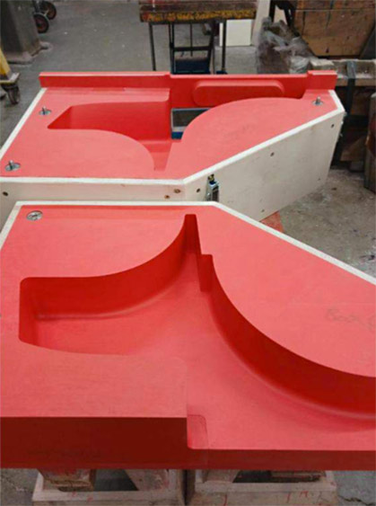 Work on the patterns for Stowe's new left hand cylinder block - East Coast Castings