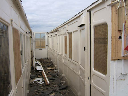 LBSCR carriage (right) and NLR carriage (left) at West Wittering - Trevor Tupper - 19 May 2008