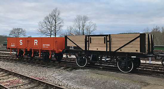 SR Bulleid Wagon 12058 and SR Engineers wagon 62002