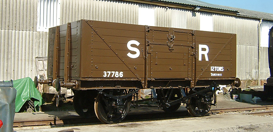 SR 8-plank Wagon finished, 2 April 2005 - Richard Salmon