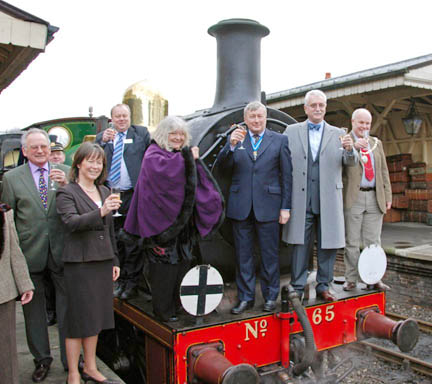 Lounge Car Launch - Derek Hayward