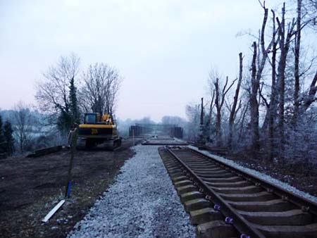 Tracklaying at East Grinstead - 10 January 2009 - Phil Jemmison