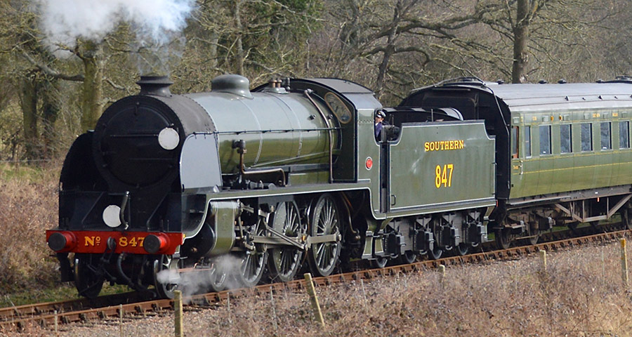 S15 with photo charter at Freshfield Curve - Steve Lee - 11 March 2015