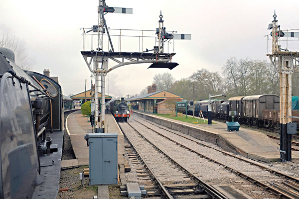 S15 arrives at Horsted Keynes to cross the H-class - Brian Lacey - 3 April 2017