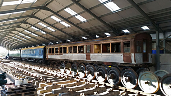 First carriages into OP4 shed - Martin Lawrence - 30 November 2017