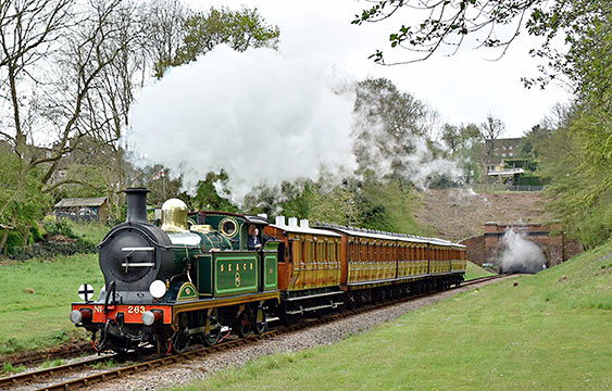 H-class with teak set at West Hoathly - Brian Lacey - 27 April 2019