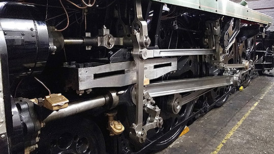 'Sir Archibald Sinclair' motion completed with the connecting rod in place - John Fry - December 2021
