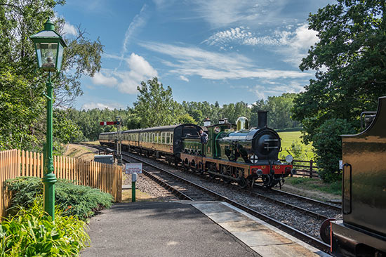 O1-class 65 enters Kingscote with the Wealden Rambler afternoon tea train - David Cable - 3 August 2022