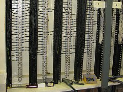 The distribution wiring frame