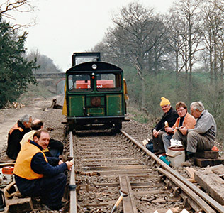 Lunchbreak on the extension near Kingscote - early 1990s